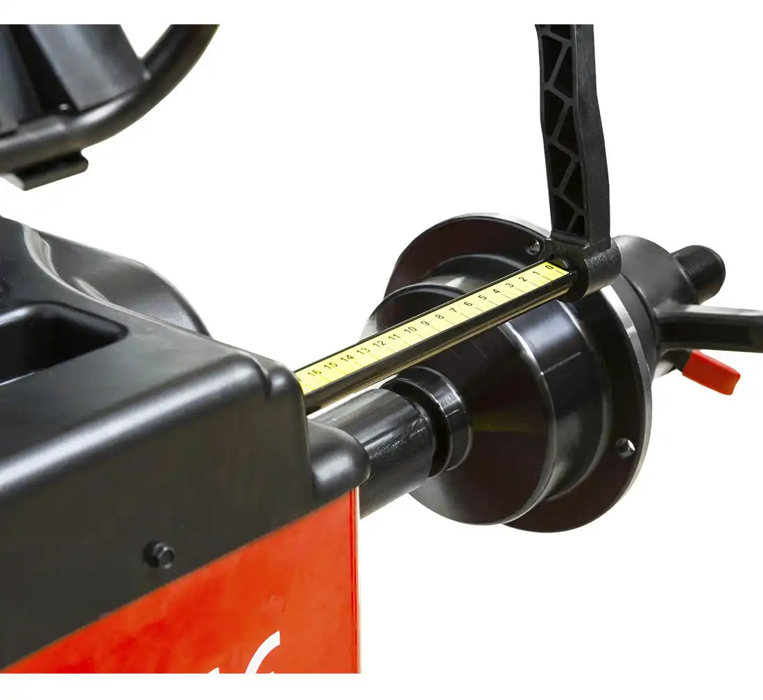 equilibreuse-pneu-automatique-REDATS-W-220-7