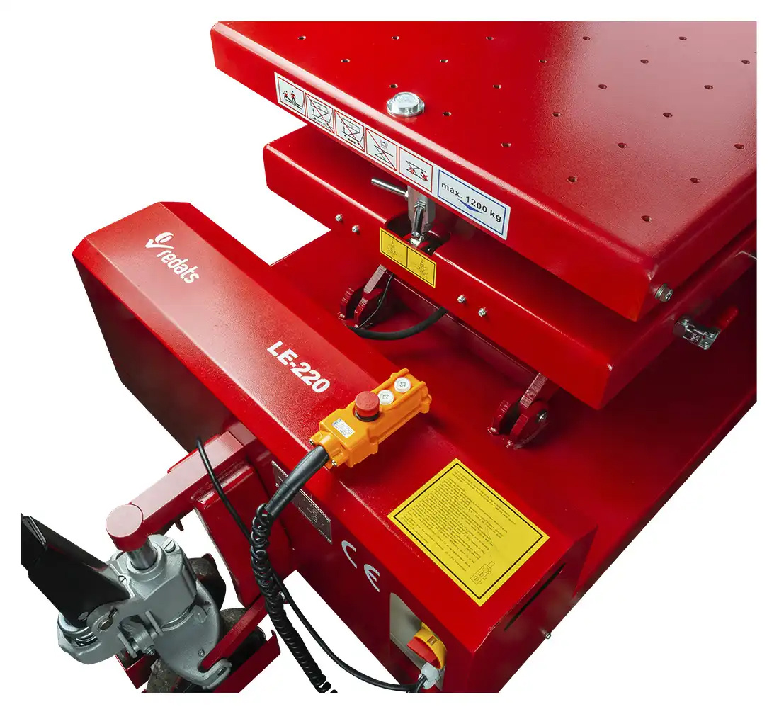 table-elevatrice-1200-kg-batterie-moteurs-transmissions-voiture-reparation-mecanique14