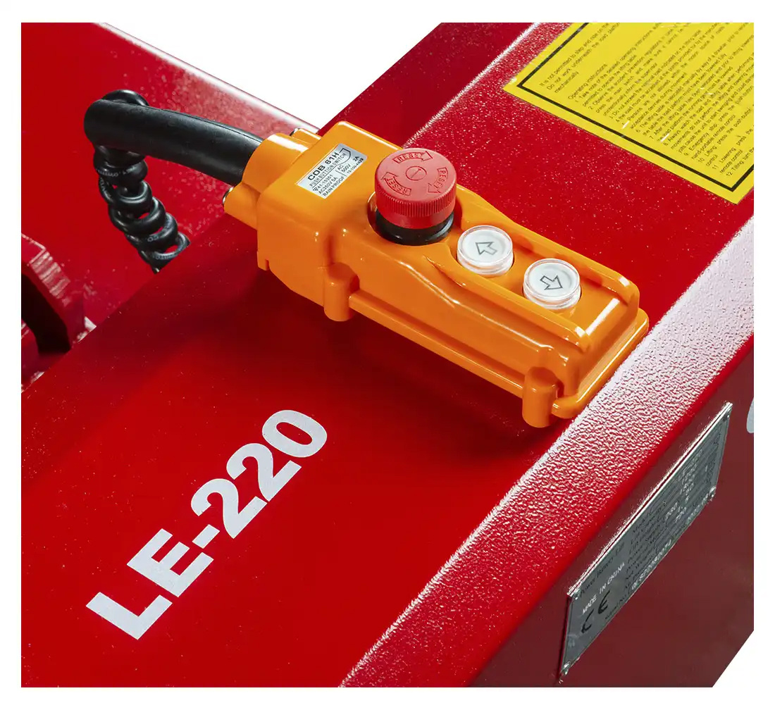 table-elevatrice-1200-kg-batterie-moteurs-transmissions-voiture-reparation-mecanique8